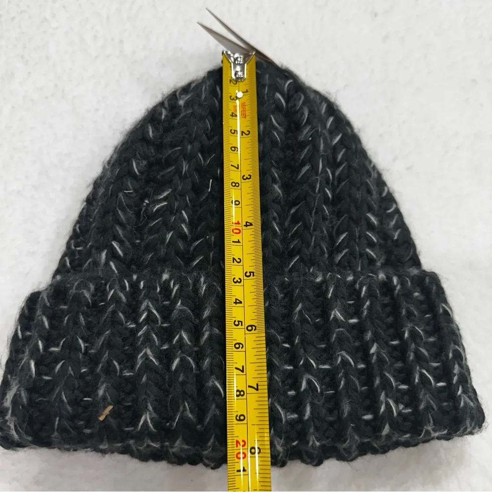 Black Knit North Face Beanie Hat